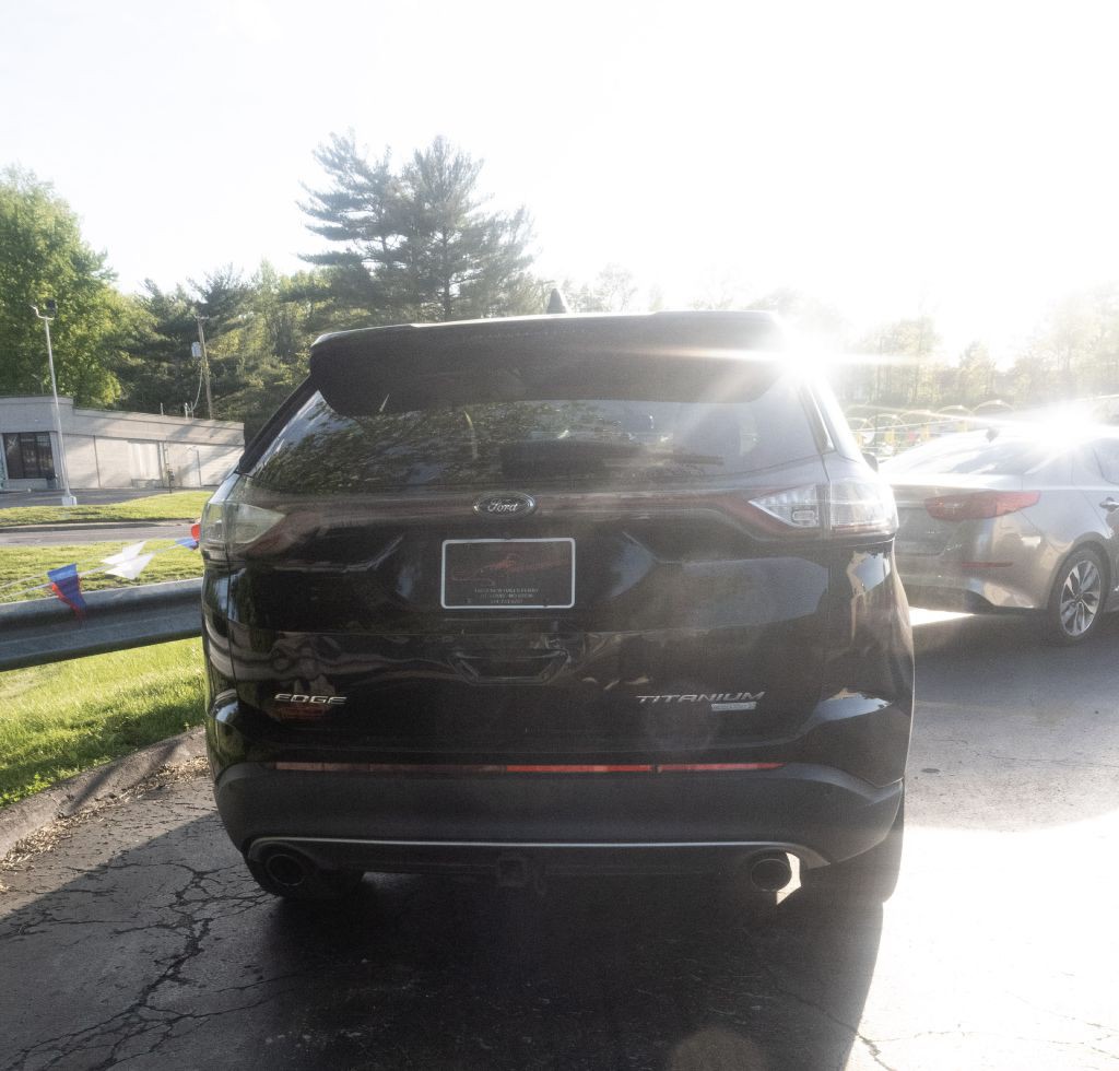 2016 Ford Edge Image 5