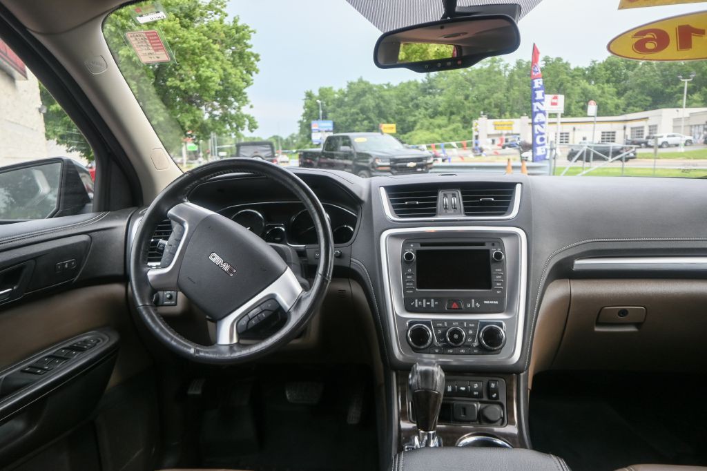 2016 GMC Acadia Image 10