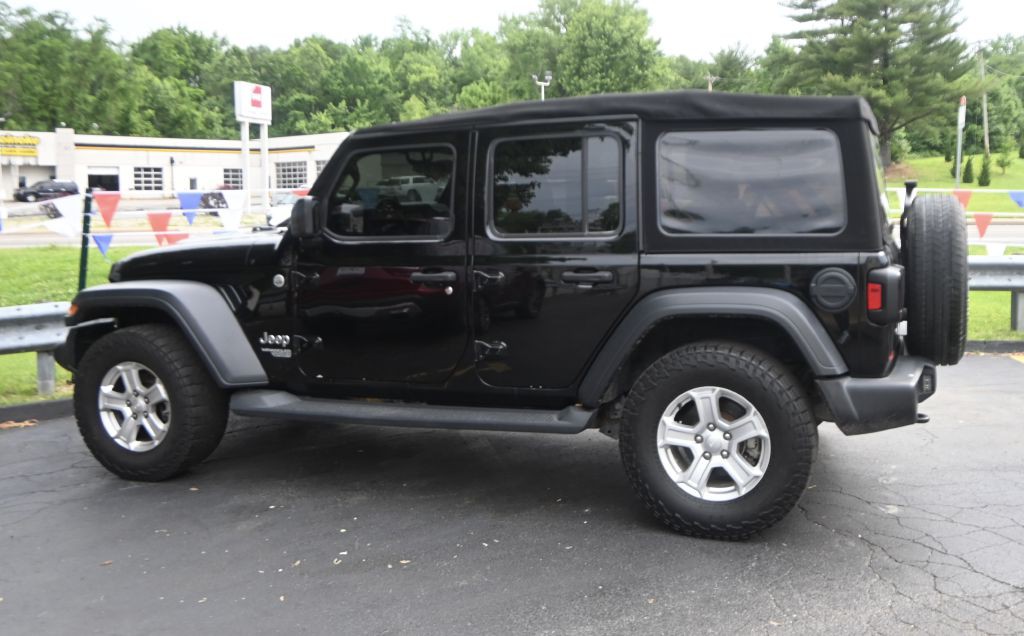 2018 Jeep Wrangler Unlimited Image 3