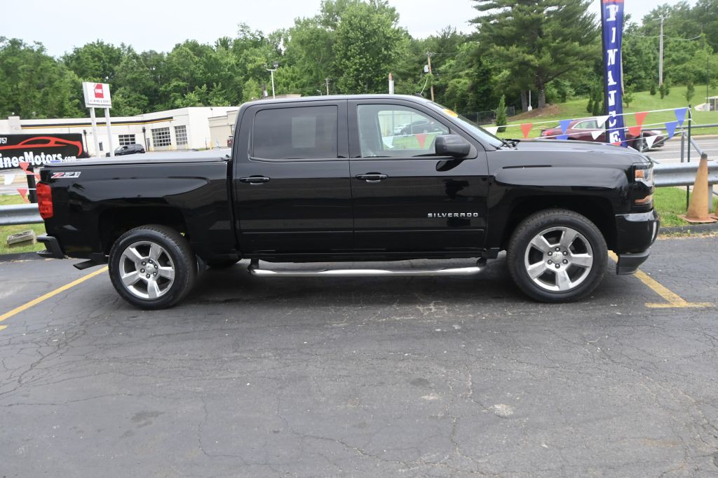 2016 Chevrolet Silverado 1500 Image 2