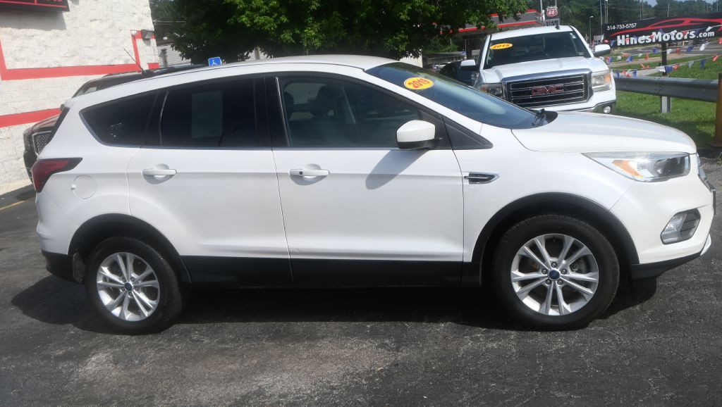 2019 Ford Escape Image 8