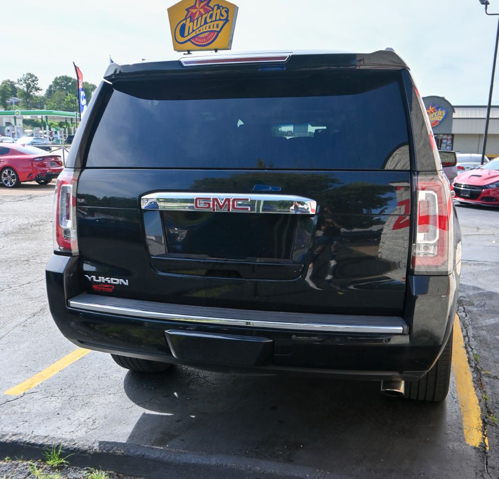 2016 GMC Yukon Image 5