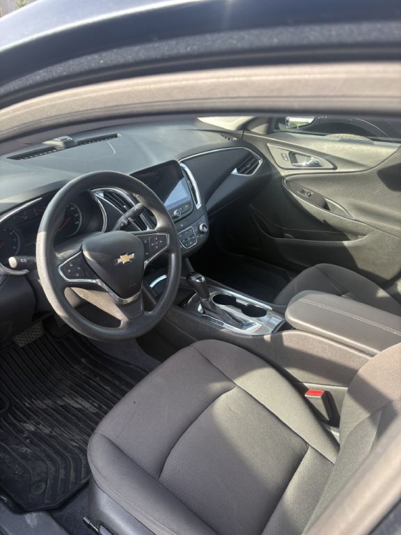 2019 Chevrolet Malibu Image 4