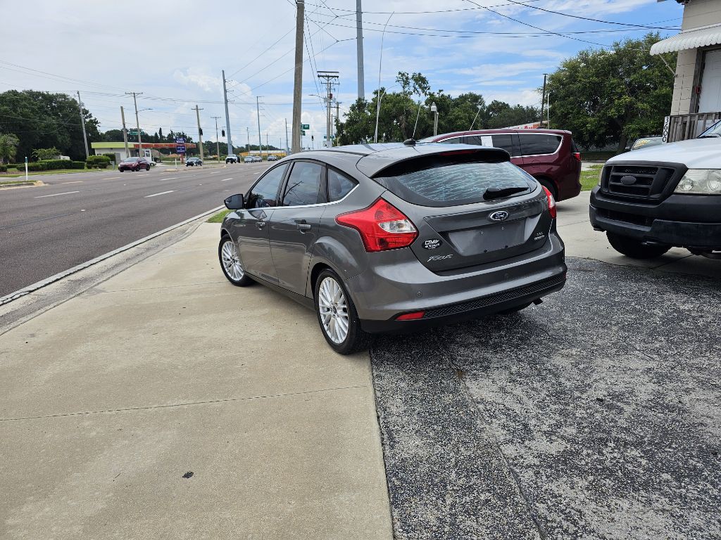 2012 Ford Focus Image 4