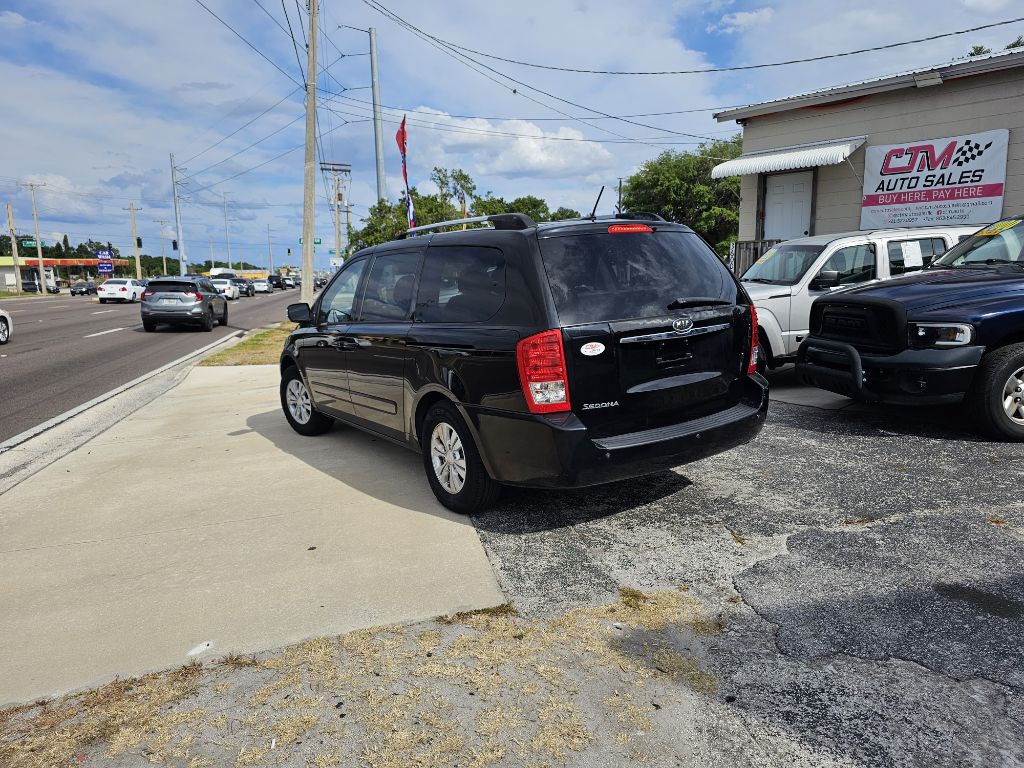 2012 Kia Sedona Image 4