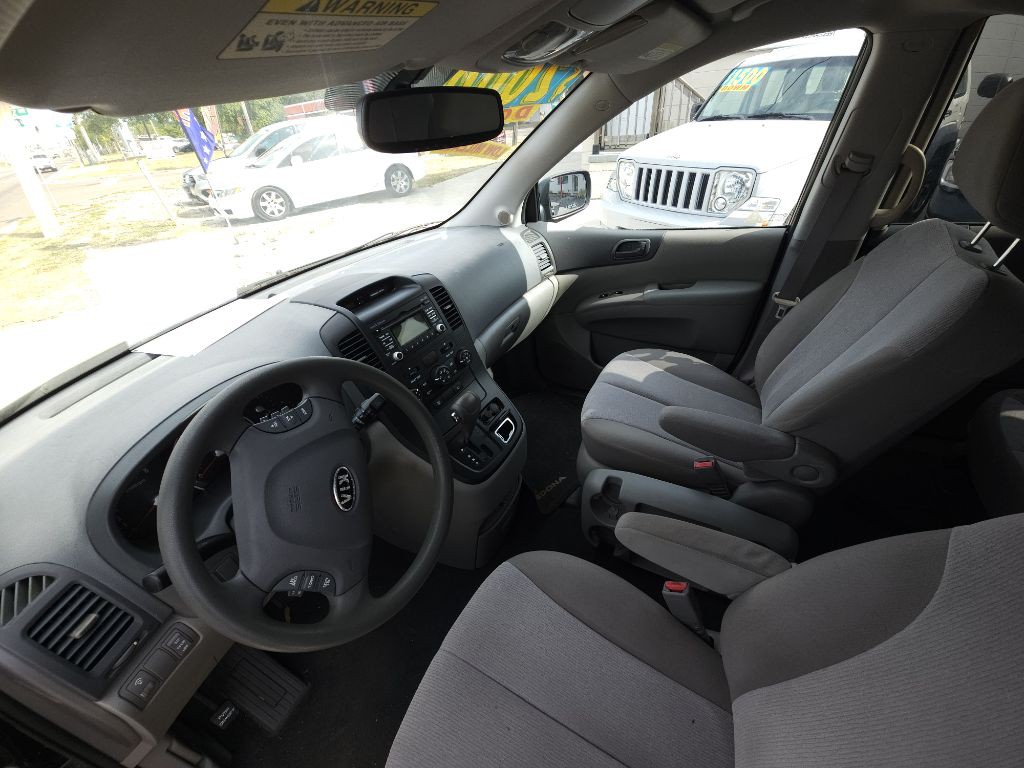 2012 Kia Sedona Image 7