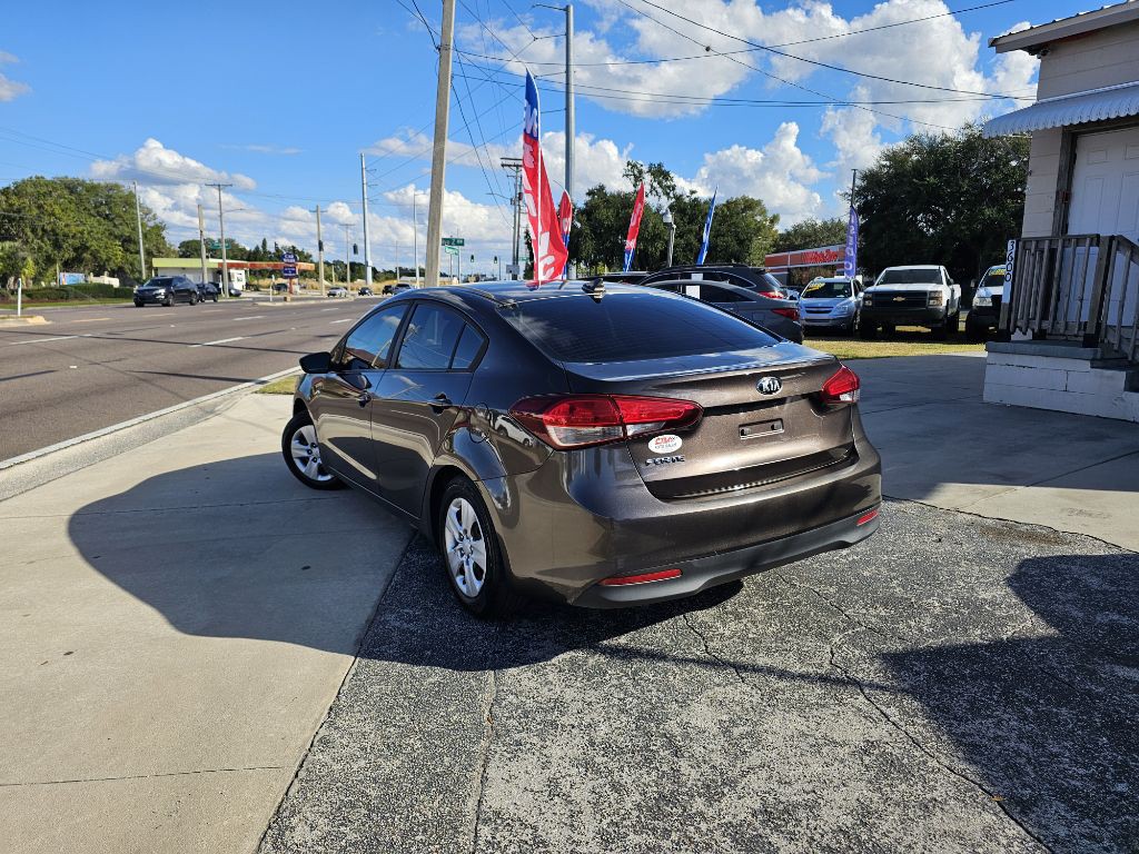 2018 Kia Forte Image 4