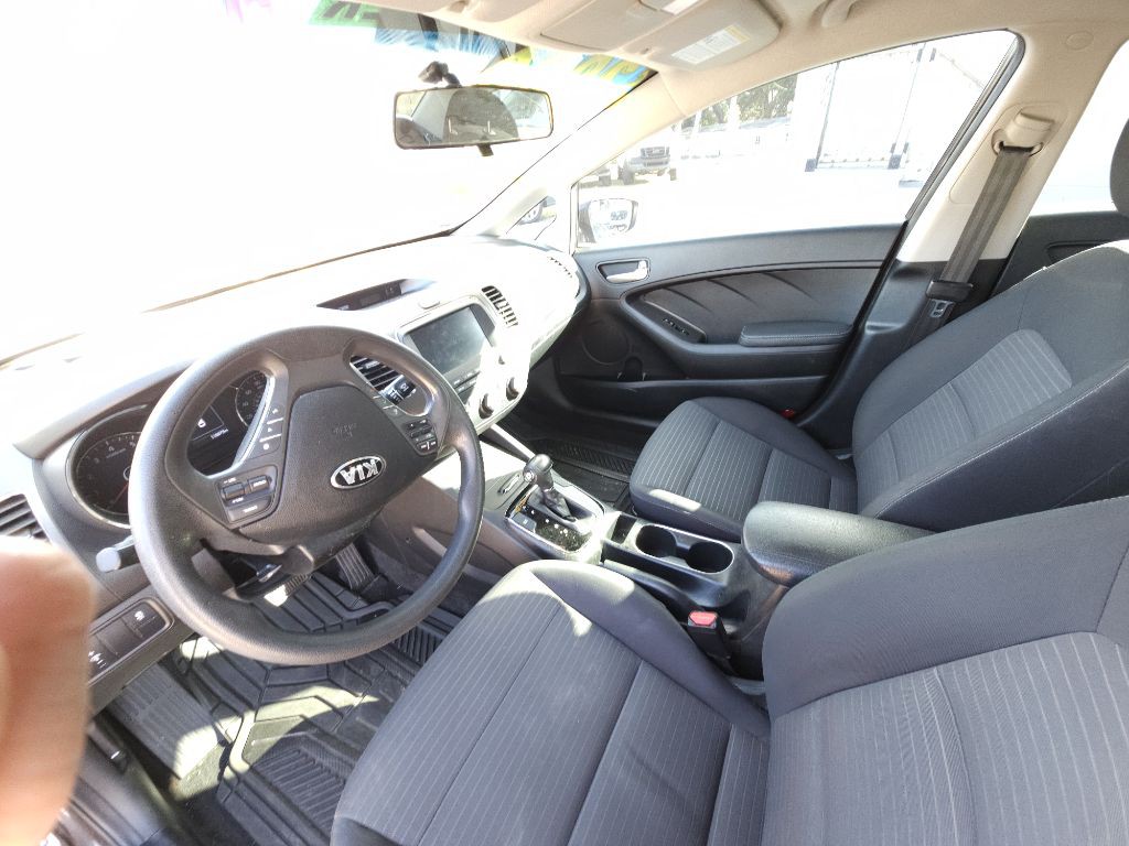 2018 Kia Forte Image 7