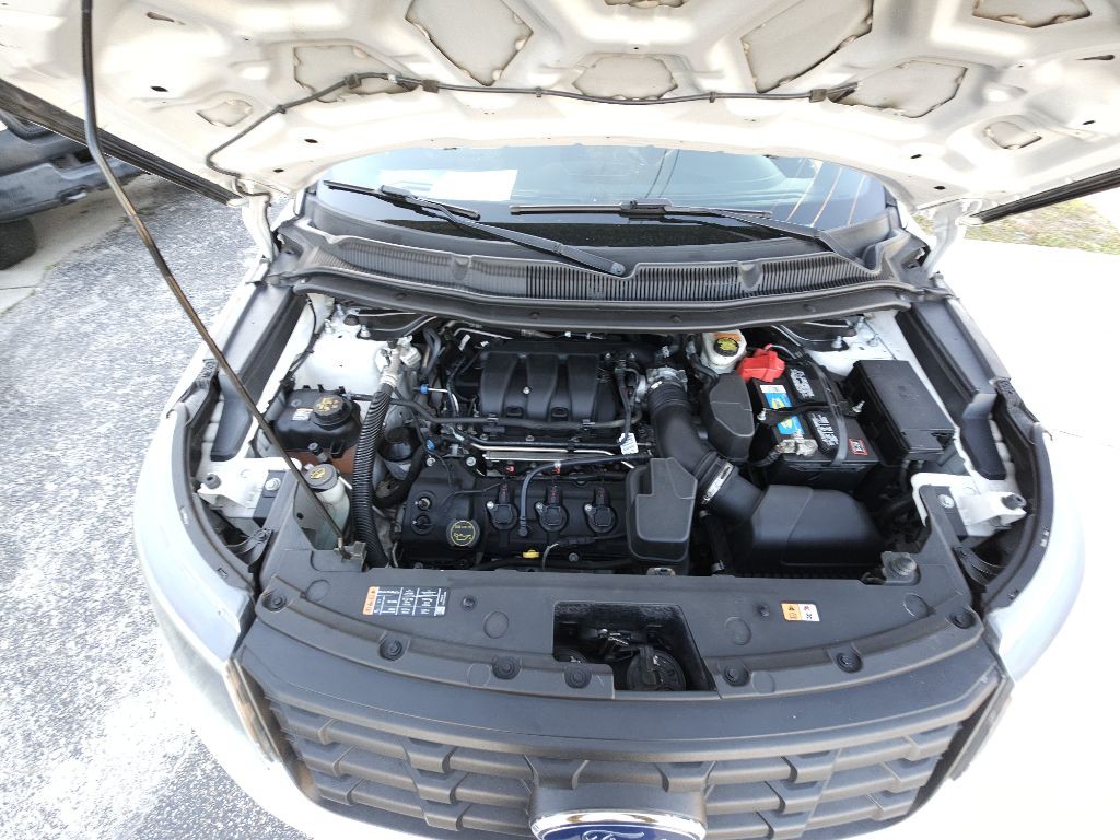 2016 Ford Explorer Image 10