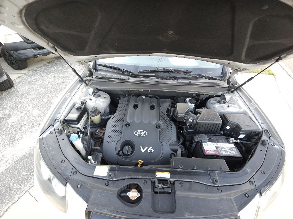 2008 Hyundai Santa Fe Image 10
