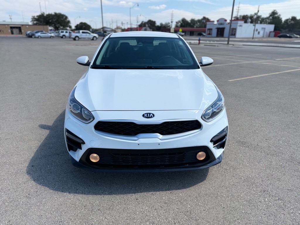 2021 Kia Forte Image 2