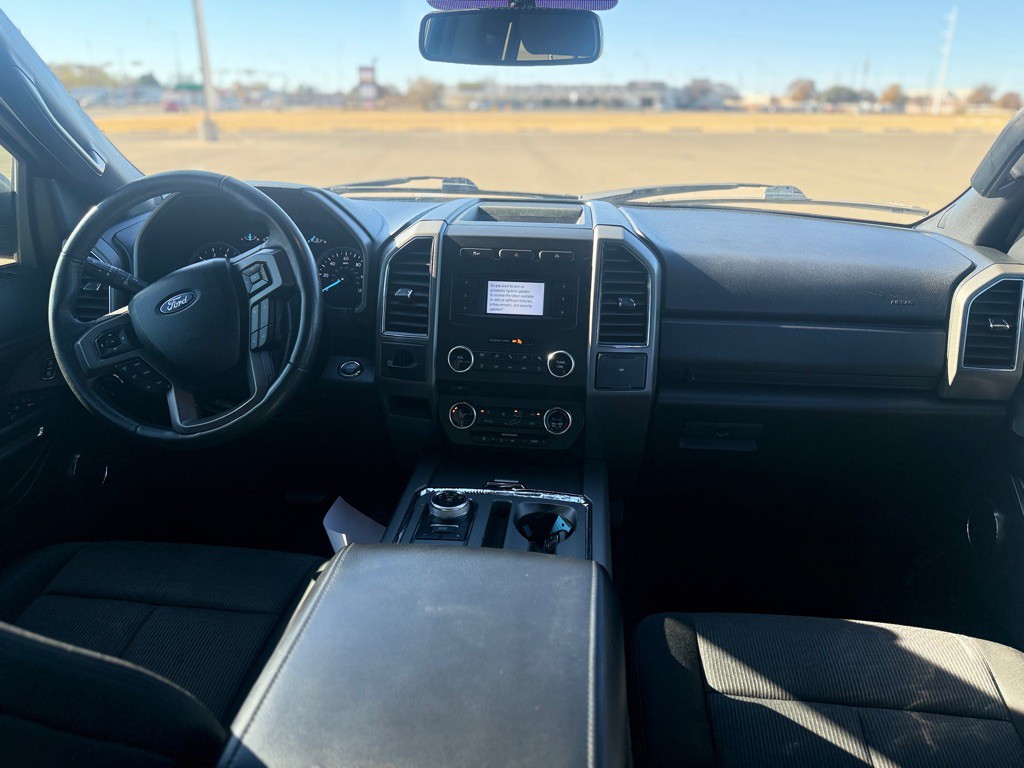 2018 Ford Expedition Image 9