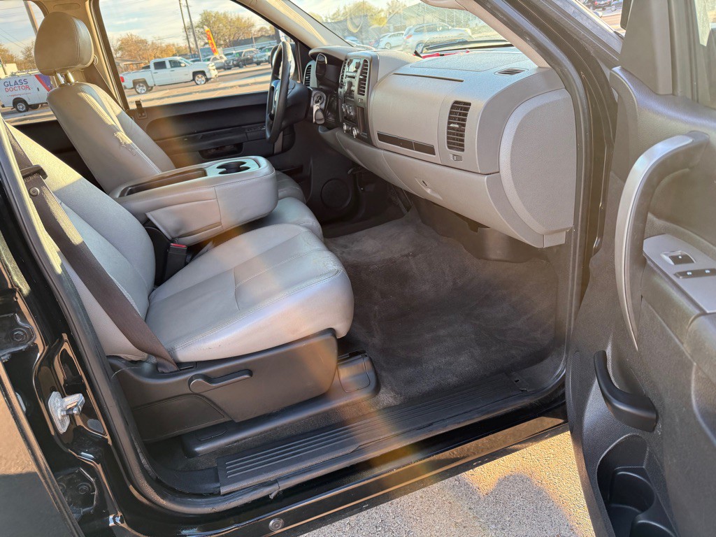 2010 Chevrolet Silverado 1500 Image 4