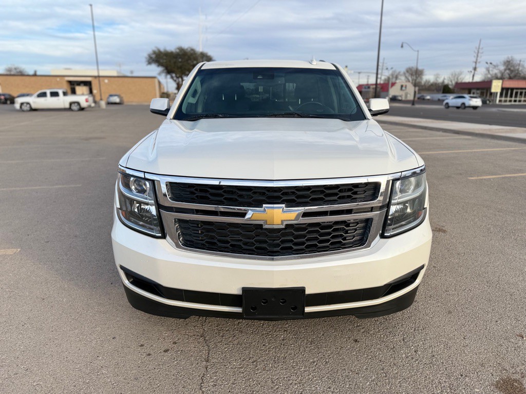 2015 Chevrolet Tahoe Image 2