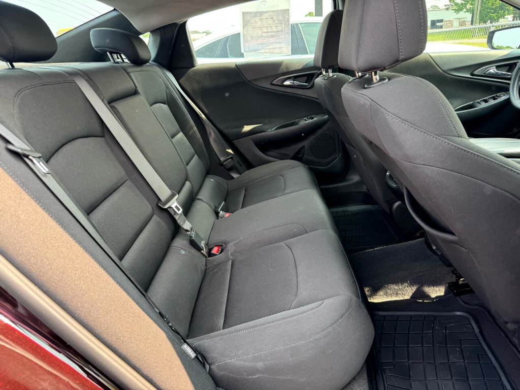 2021 Chevrolet Malibu Image 5