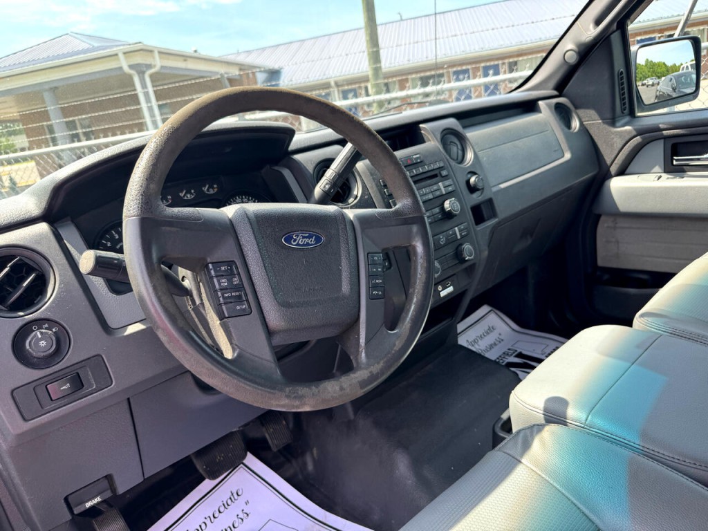 2012 Ford F-150 Image 10