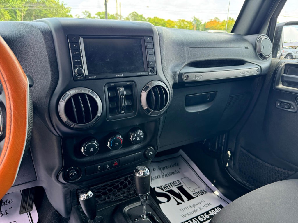 2016 Jeep Wrangler Image 8