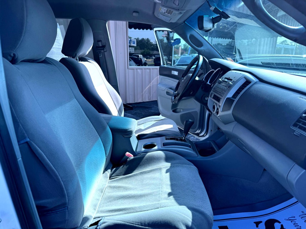 2009 Toyota Tacoma Image 8