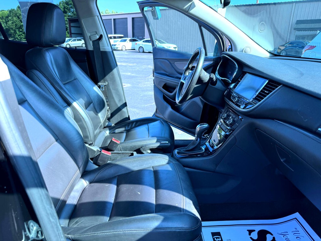 2017 Buick Enclave Image 8