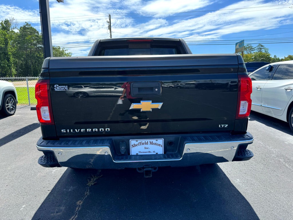 2017 Chevrolet Silverado 1500 Image 2