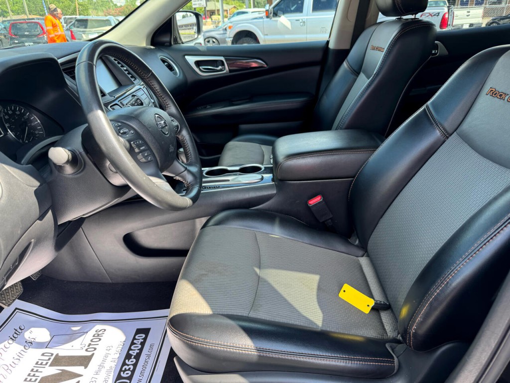 2020 Nissan Pathfinder Image 5