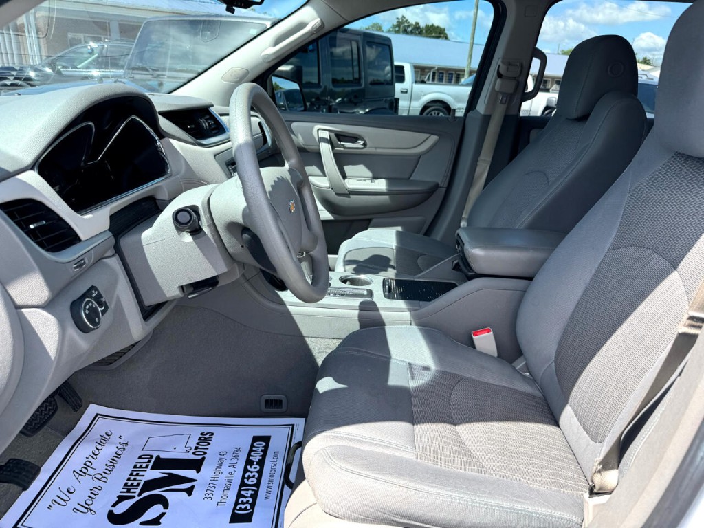 2017 Chevrolet Traverse Image 7