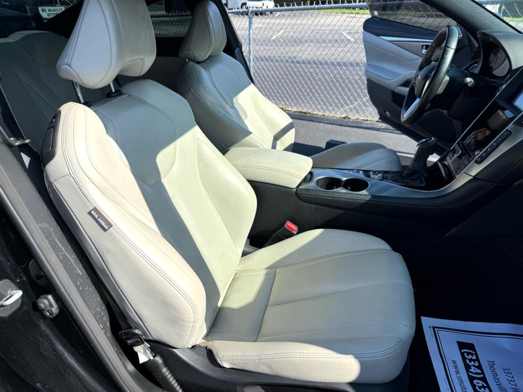 2019 INFINITI Q60 Image 6