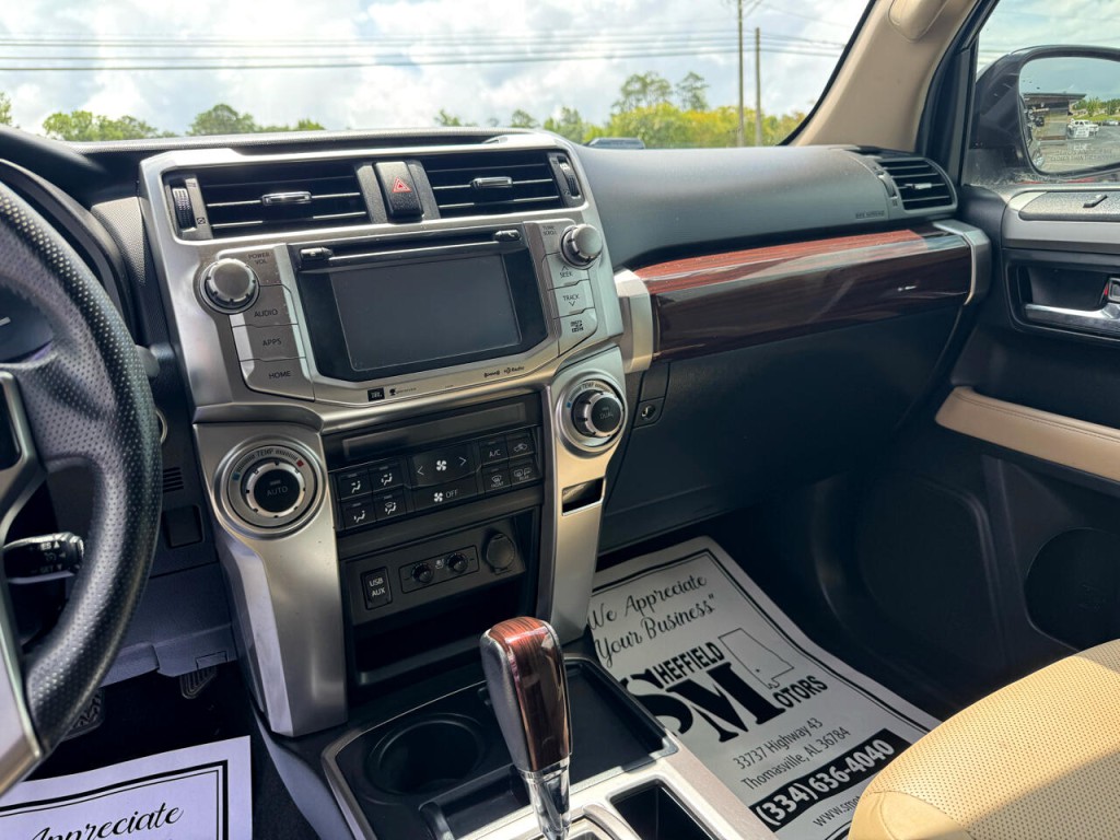 2019 Toyota 4Runner Image 10