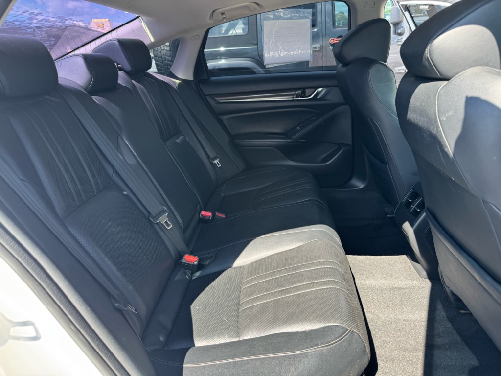2018 Honda Accord Image 5