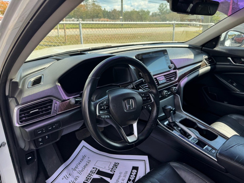 2018 Honda Accord Image 8