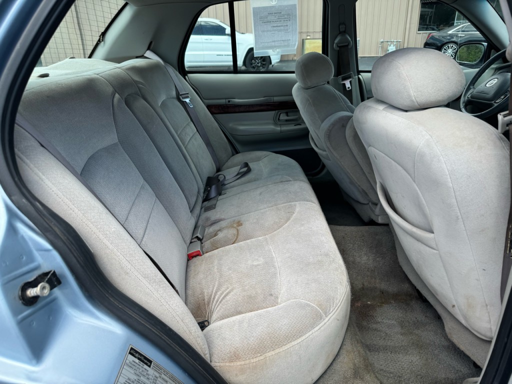 2001 Mercury Grand Marquis Image 7
