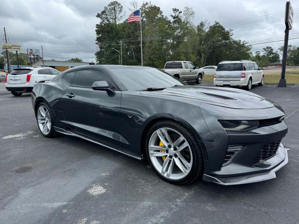 2017 Chevrolet Camaro Image 3