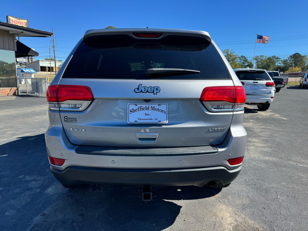 2017 Jeep Grand Cherokee Image 4