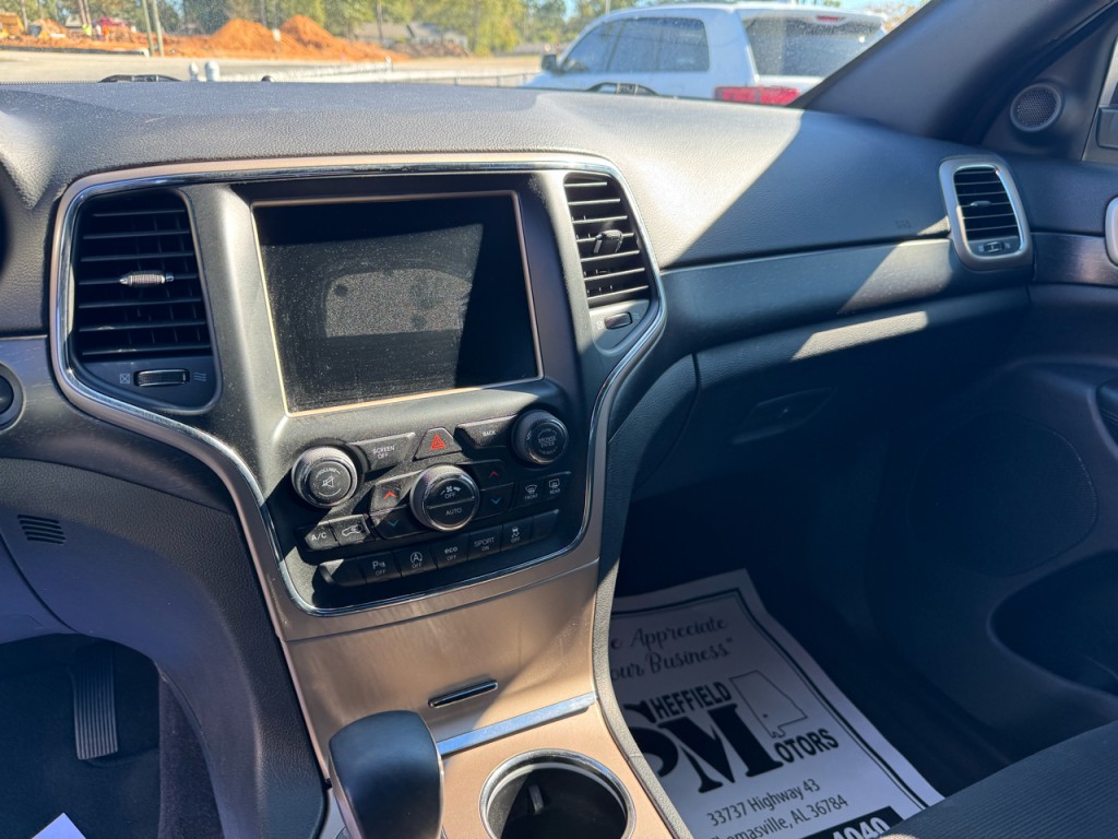 2017 Jeep Grand Cherokee Image 8