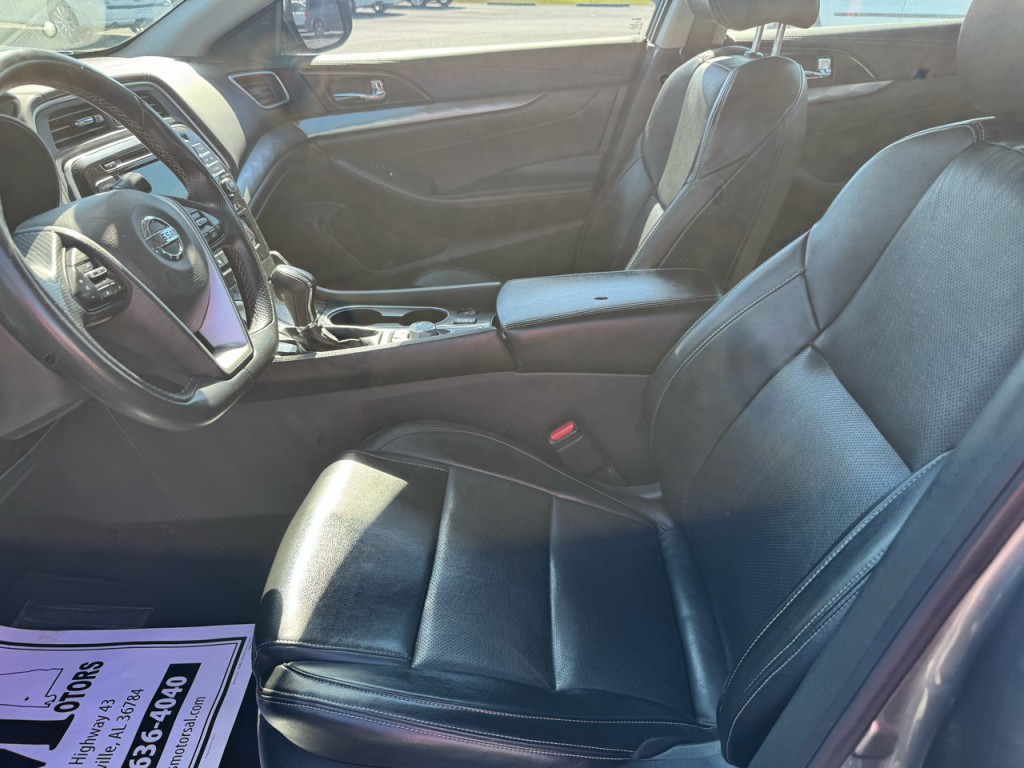 2020 Nissan Maxima Image 5
