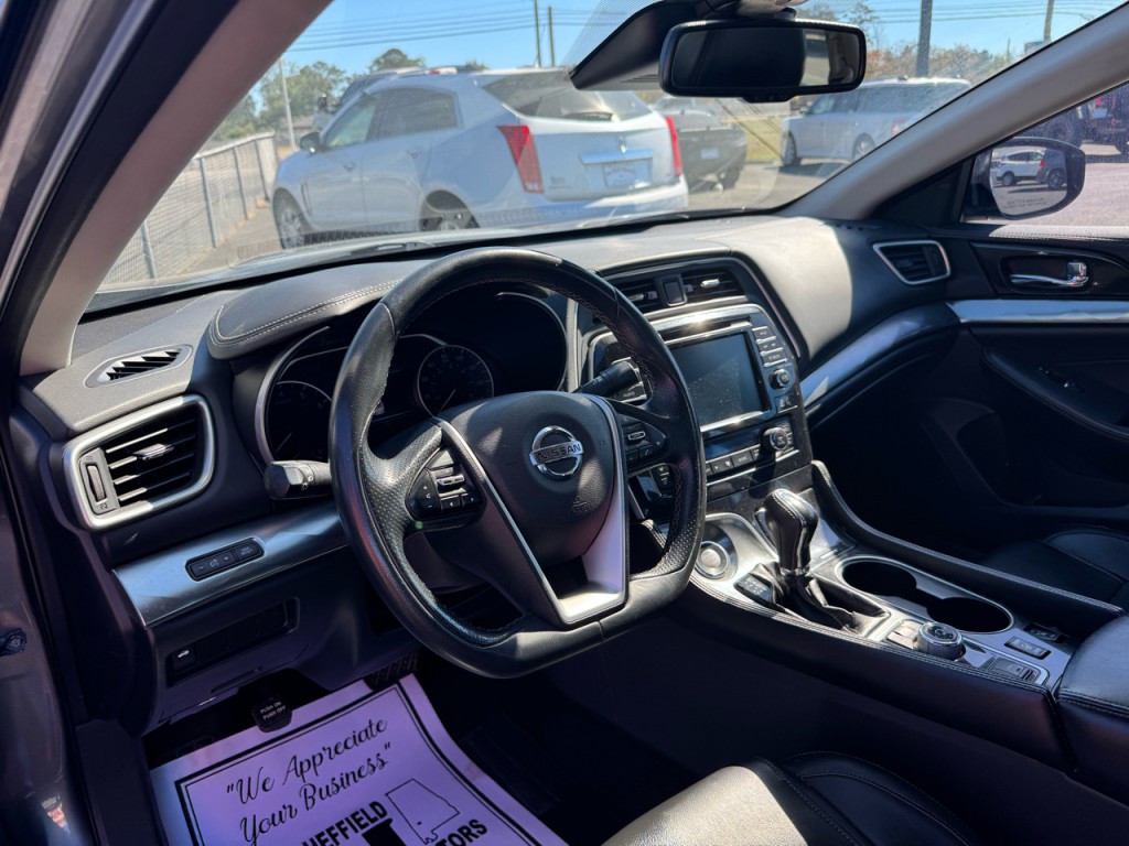 2020 Nissan Maxima Image 10