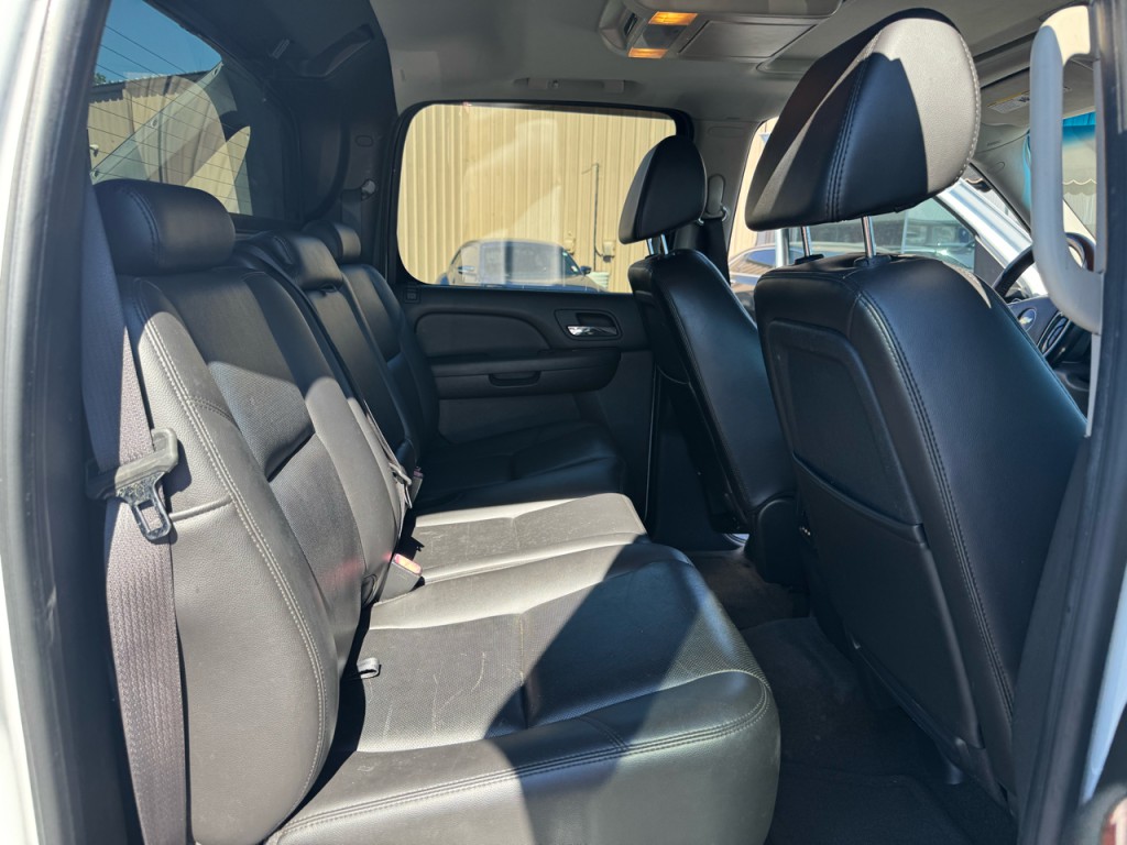 2009 Chevrolet Avalanche Image 7