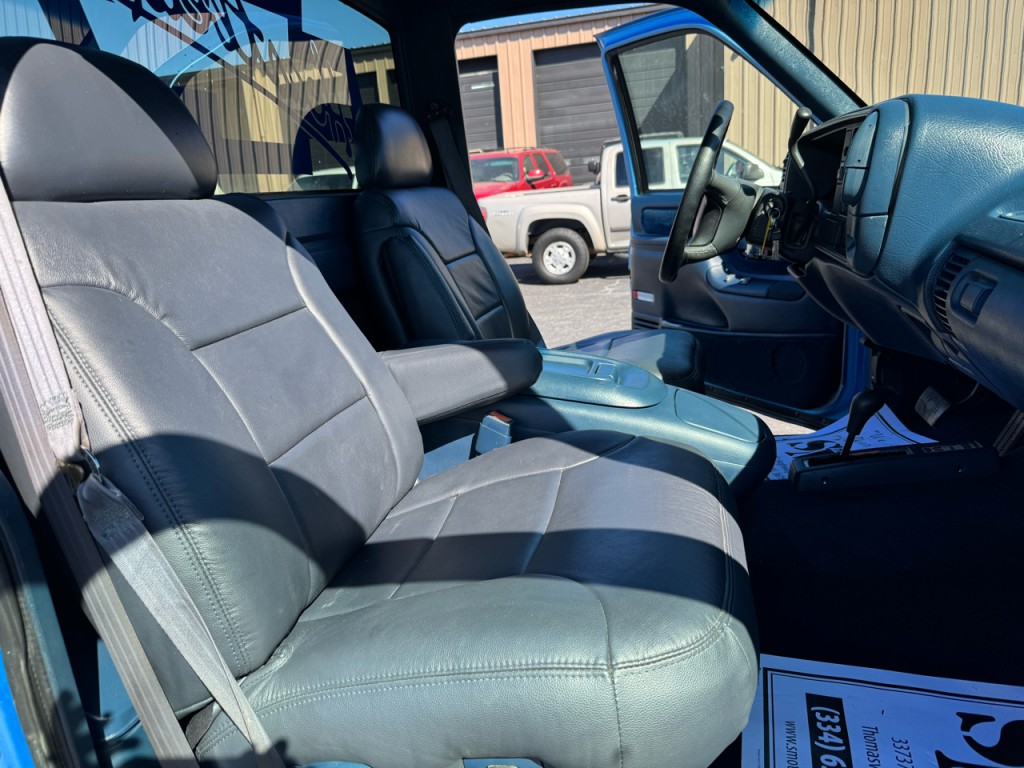 1995 GMC Sierra 1500 Image 8