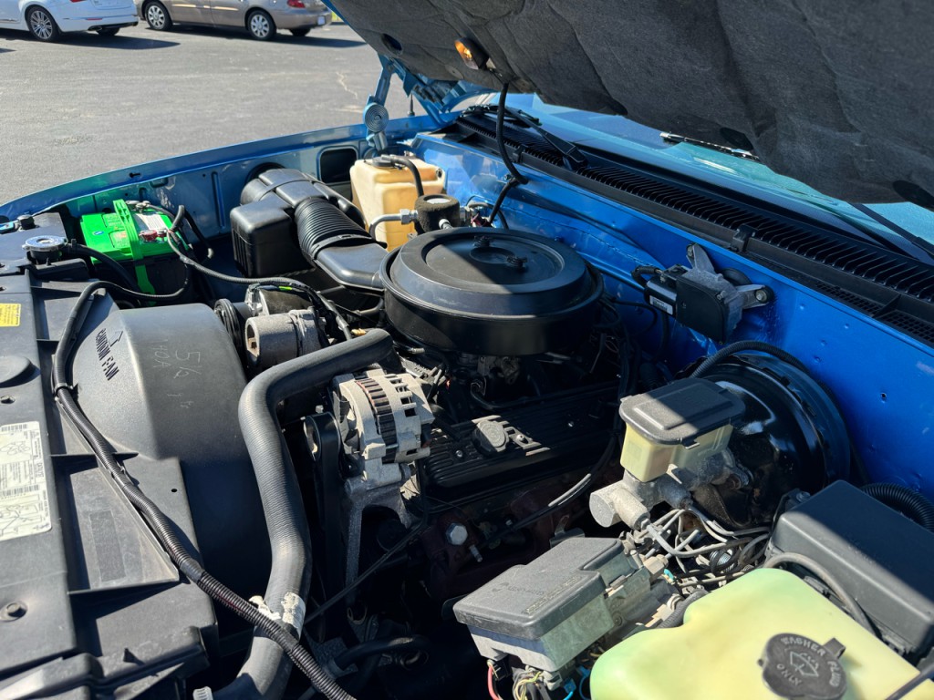 1995 GMC Sierra 1500 Image 12