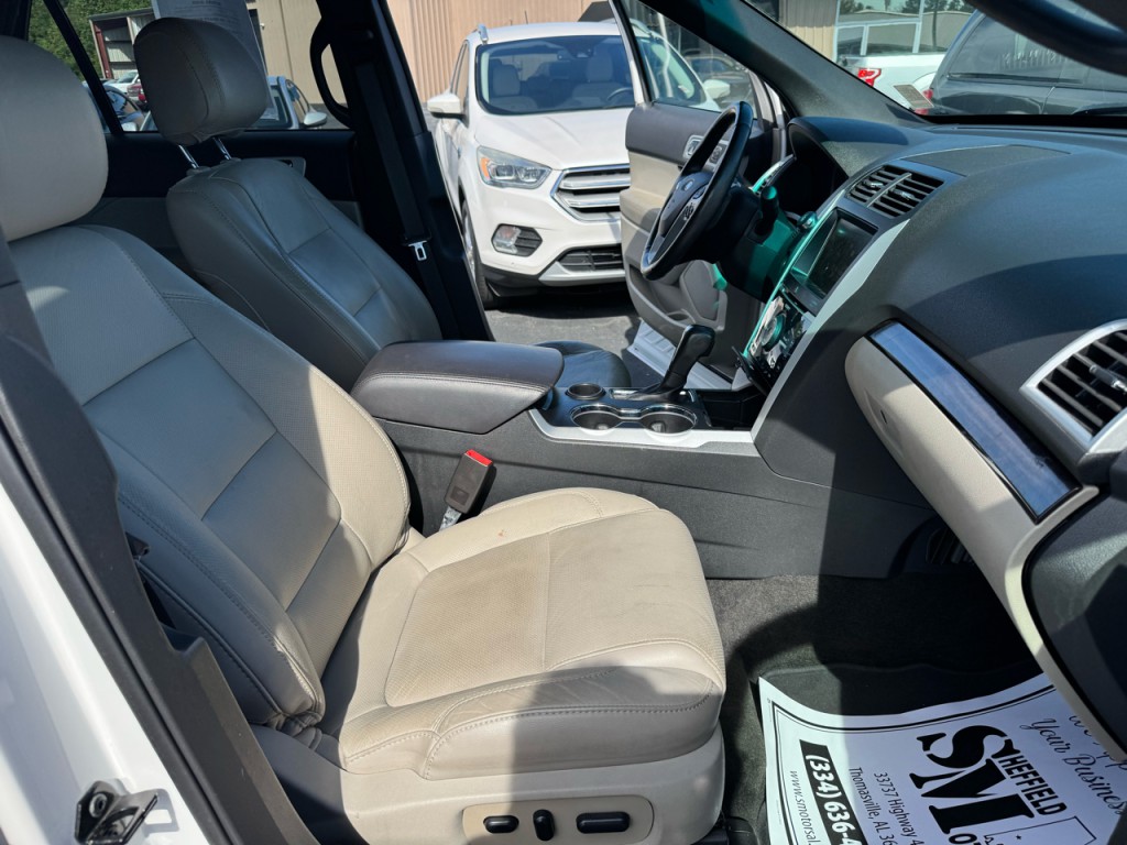 2015 Ford Explorer Image 8