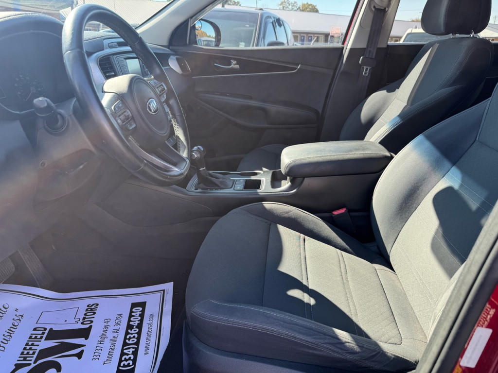 2016 Kia Sorento Image 6