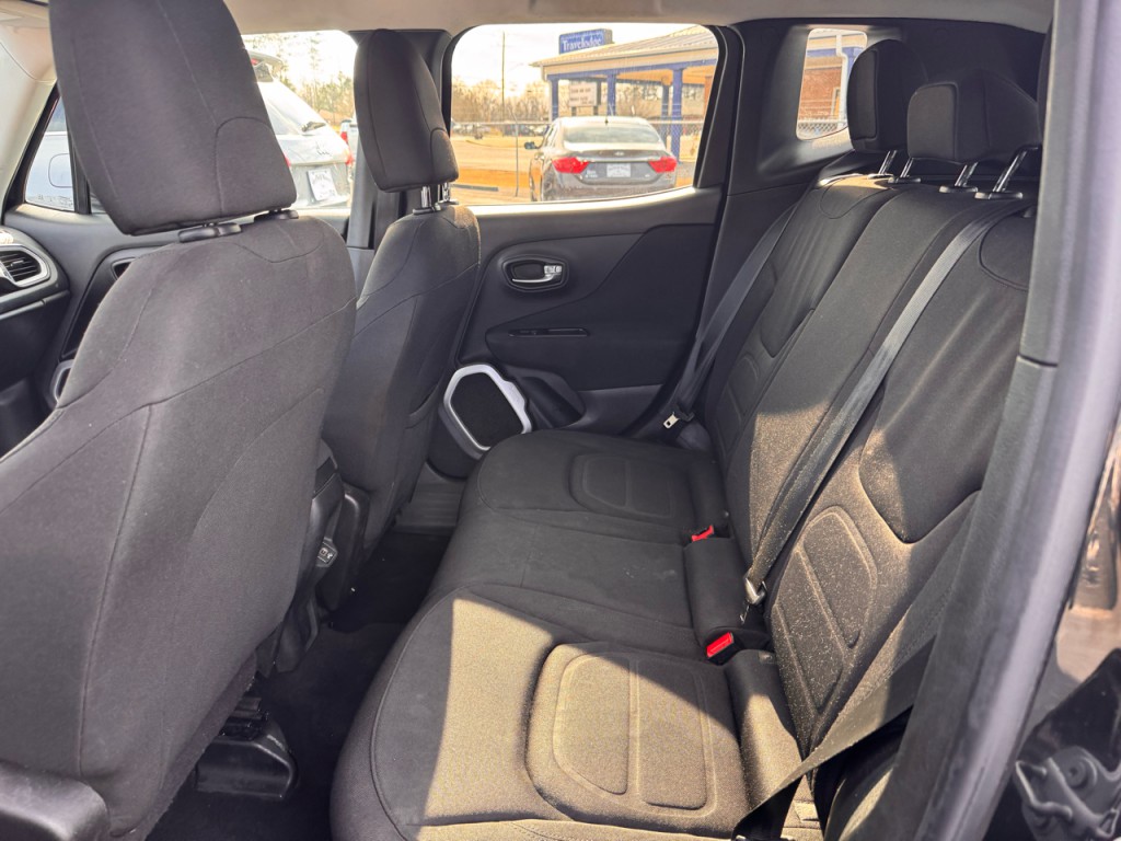 2018 Jeep Renegade Image 6