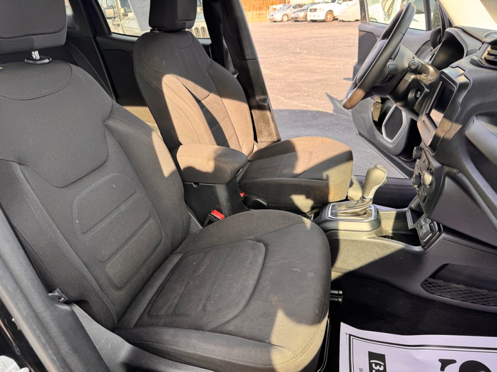 2018 Jeep Renegade Image 8