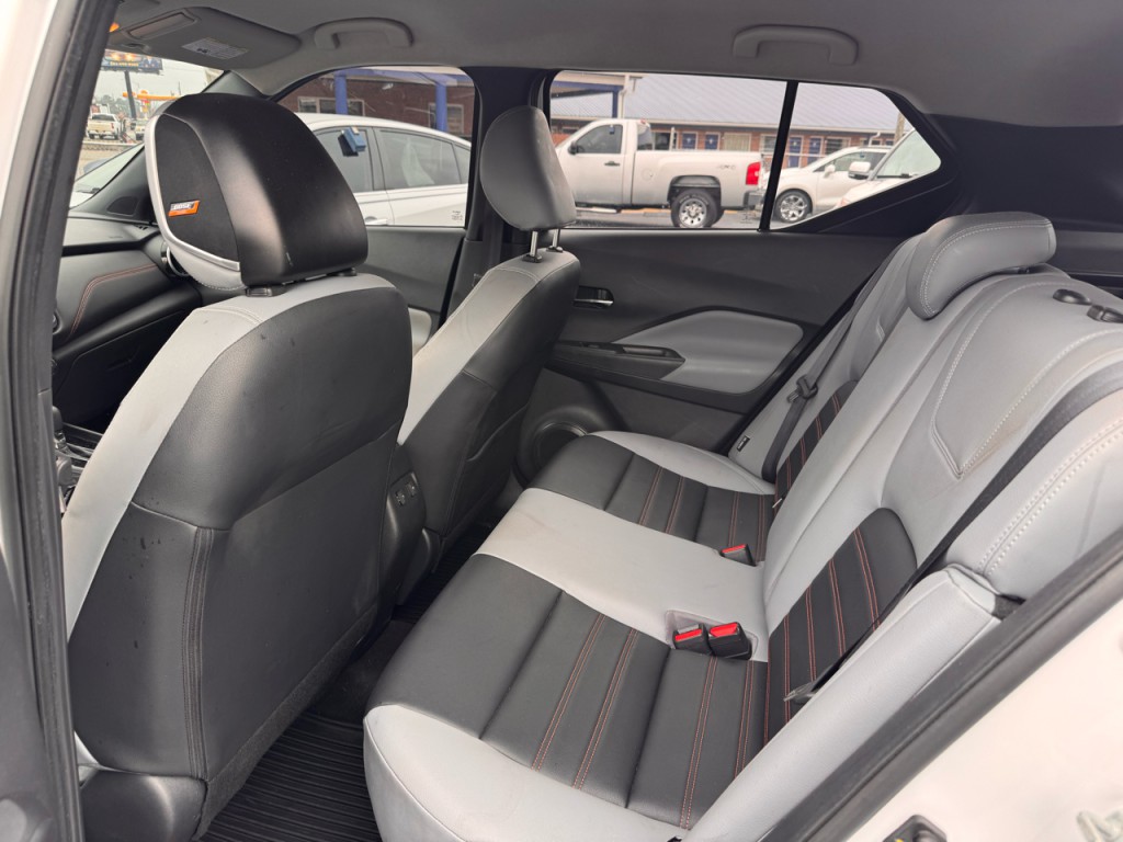 2023 Nissan Kicks Image 6