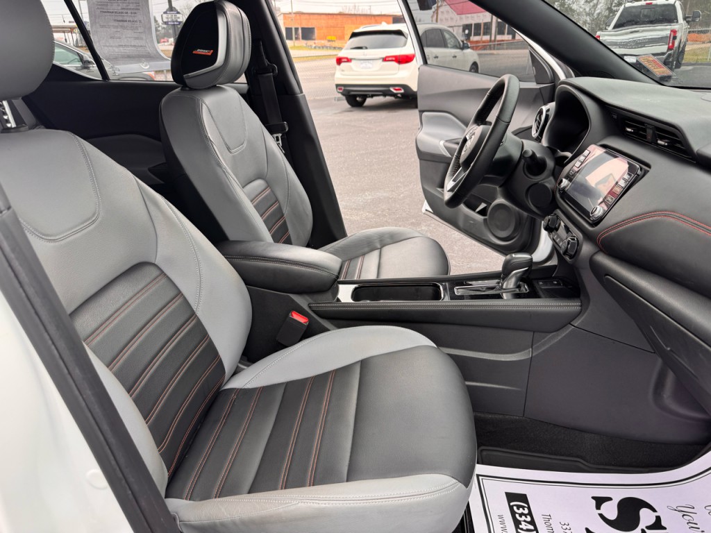 2023 Nissan Kicks Image 8