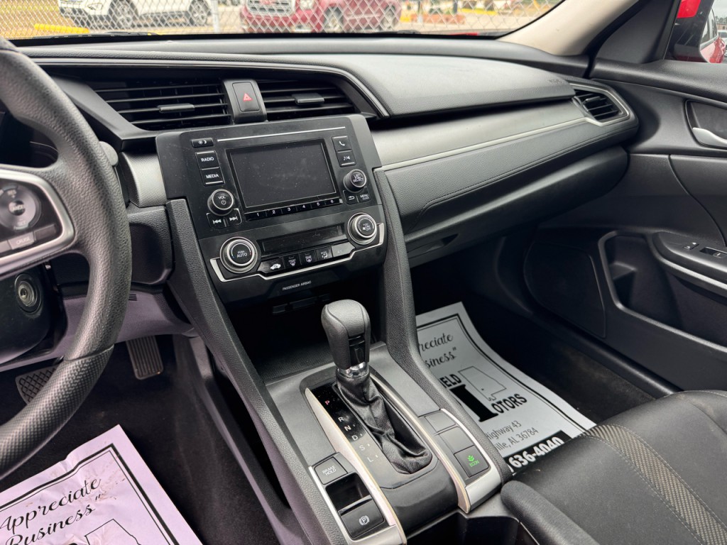 2017 Honda Civic Image 9