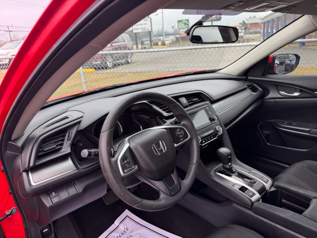 2017 Honda Civic Image 10