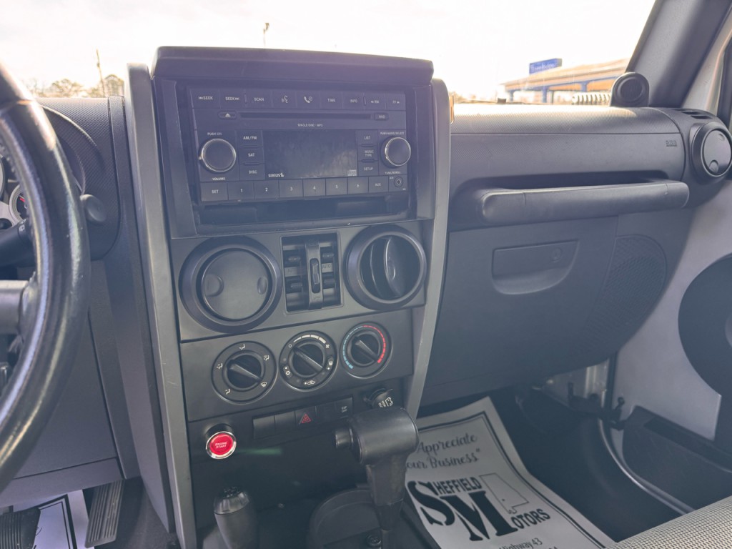 2007 Jeep Wrangler Image 8