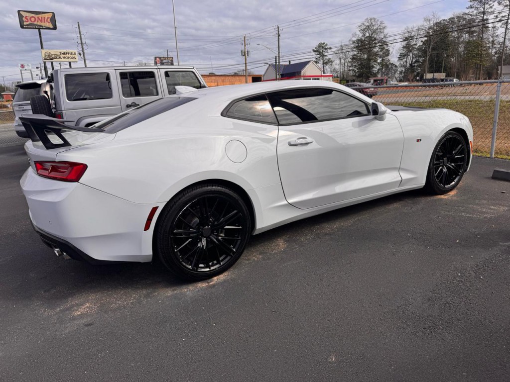 2016 Chevrolet Camaro Image 4