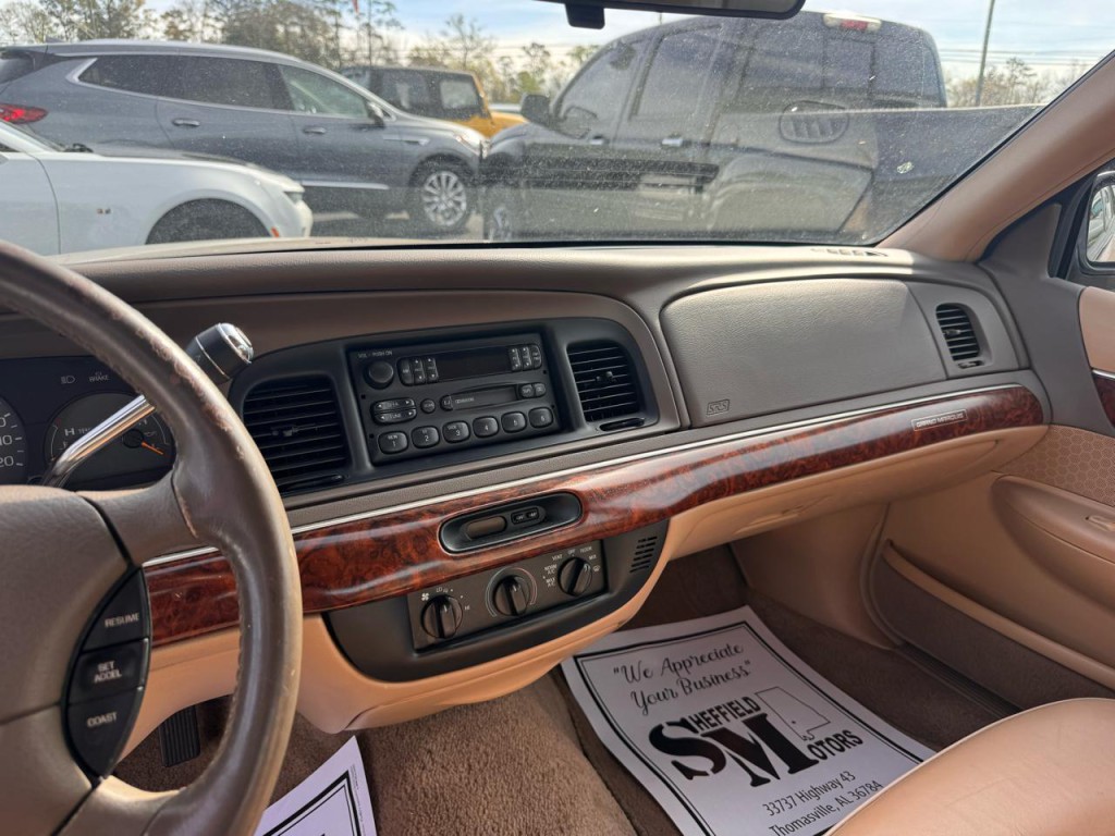 1997 Mercury Grand Marquis Image 11
